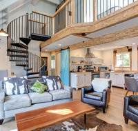 Starfall Holiday Home - 3BR/2BA  Loft - Accommodation Seattle