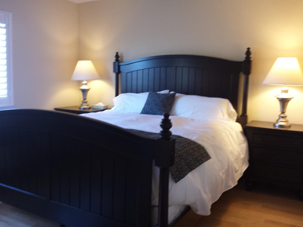 239 Park Avenue Two-Bedroom Apartment - thumb 10