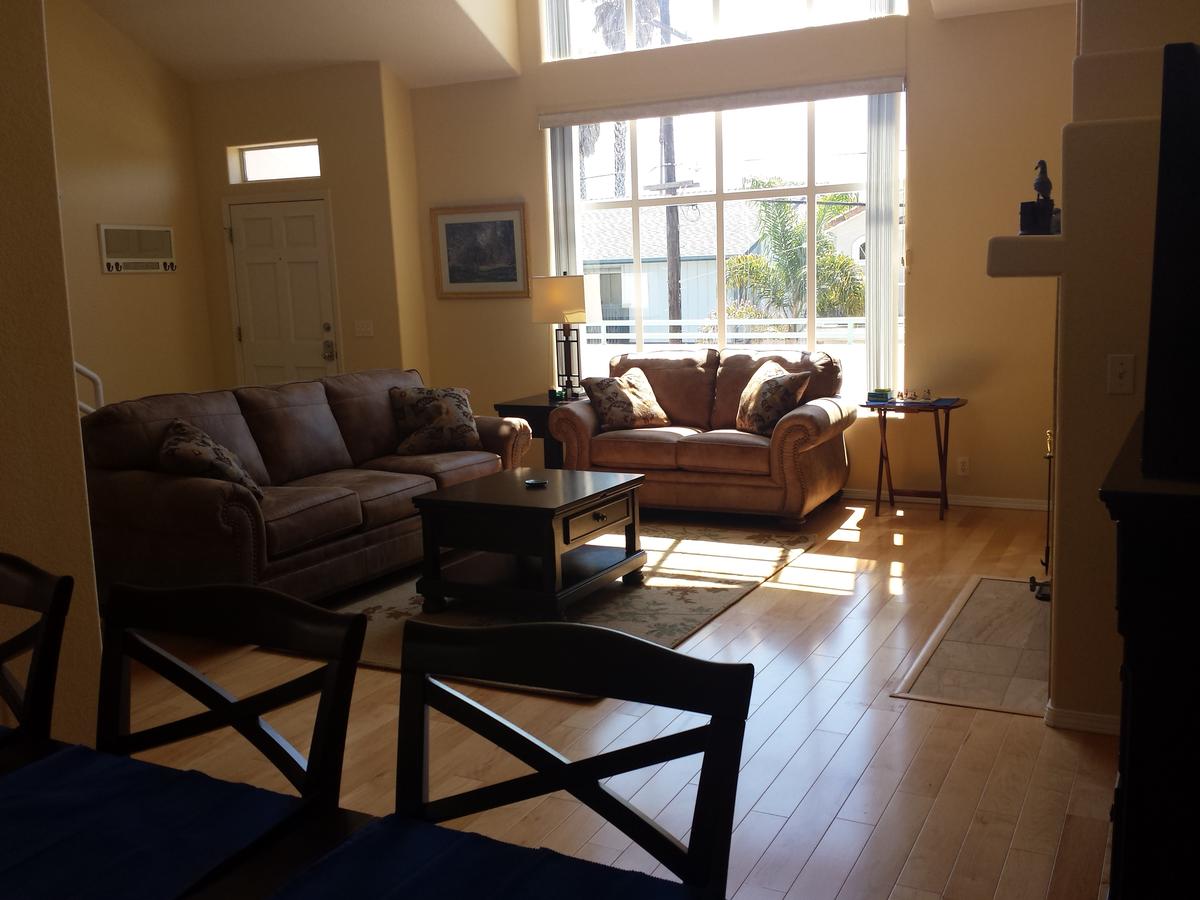 239 Park Avenue Two-Bedroom Apartment - thumb 6