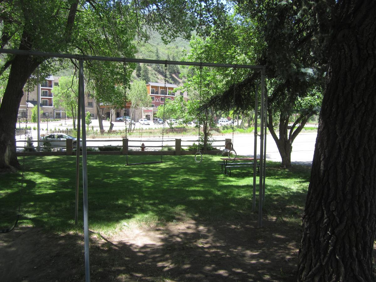 Wapiti Lodge - thumb 20