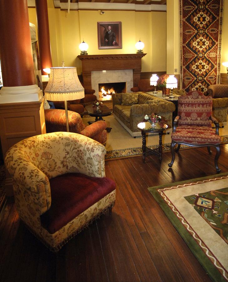 Hotel Colorado - thumb 3