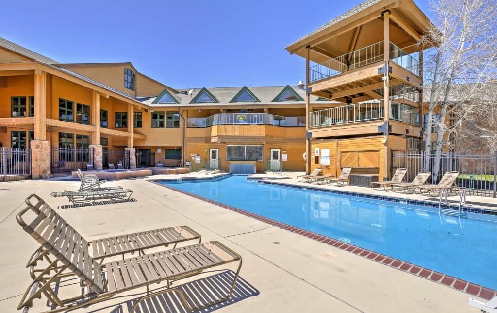 Style & Comfort At The Inn At SilverCreek - thumb 19