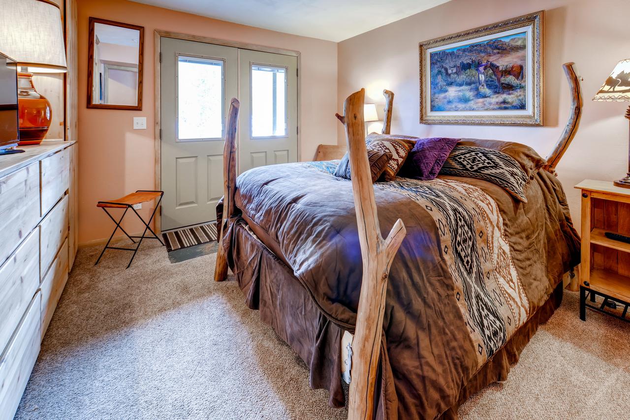 Two-Bedroom Cabin With Loft In Frisco - thumb 39