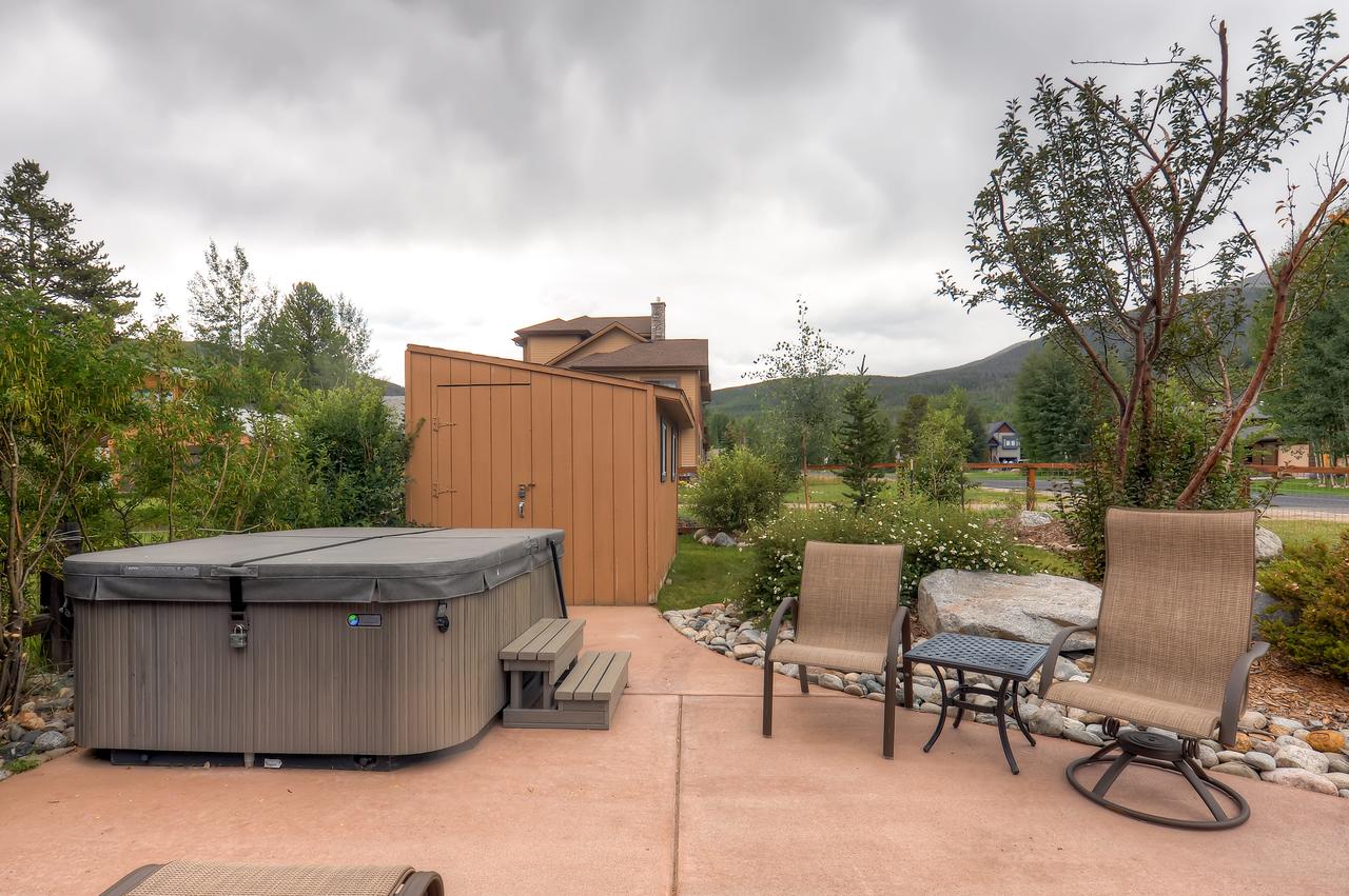 Three-Bedroom Pitkin Townhome - thumb 1
