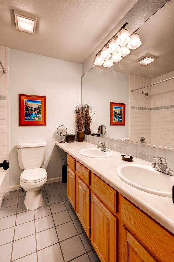 Three-Bedroom Pitkin Townhome - thumb 9