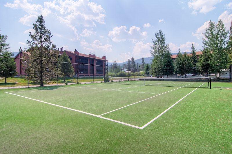 Two-Bedroom Condo G136 At Mountainside - thumb 20