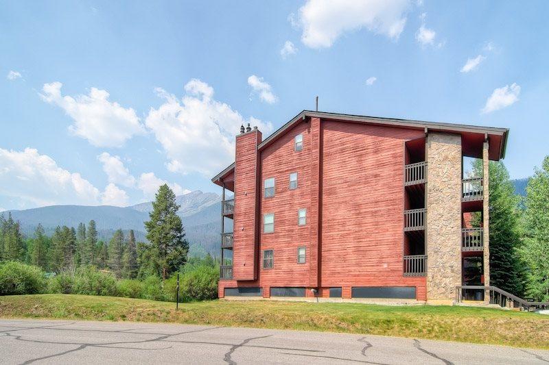 Two-Bedroom Condo G136 At Mountainside - thumb 25