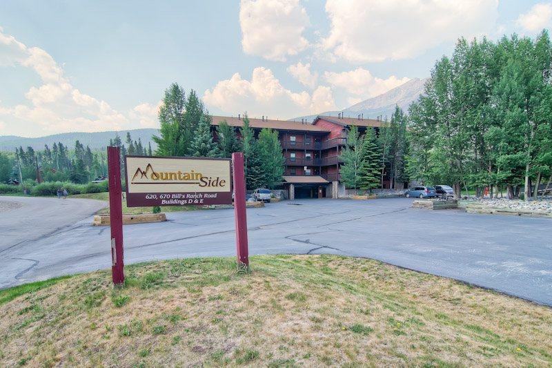 Two-Bedroom Condo G136 At Mountainside - thumb 22
