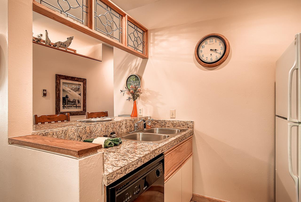 Two-Bedroom River Glen Condo 105A - thumb 13
