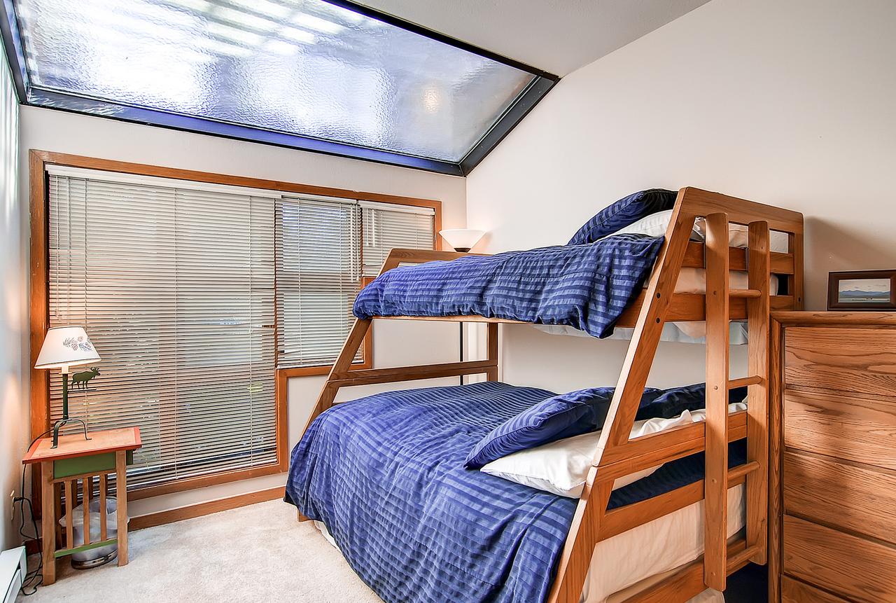 Two-Bedroom River Glen Condo 105A - thumb 16