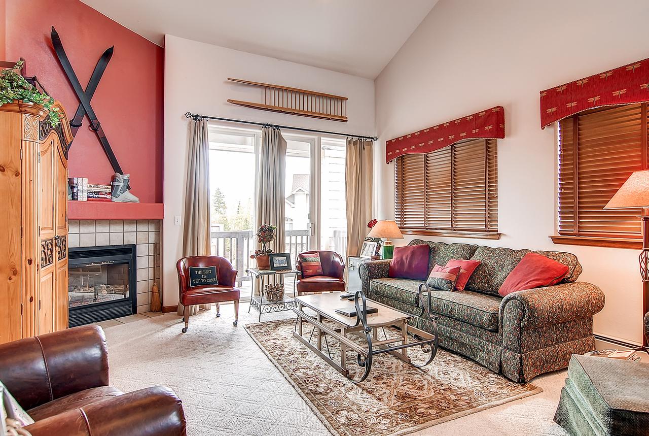 Two-Bedroom Townhome 103F At The Pointe - thumb 10