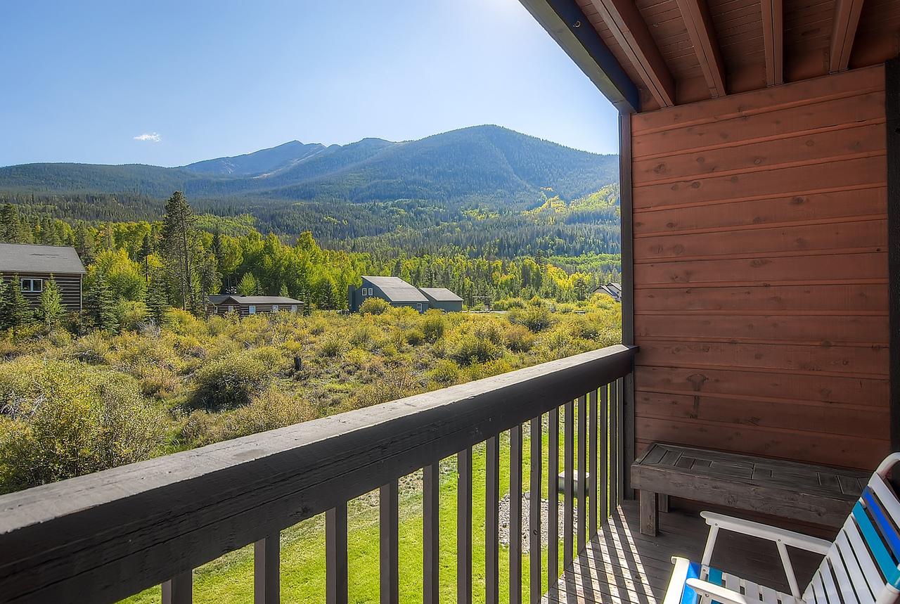 One-Bedroom Mountainside Condo A225 - thumb 11