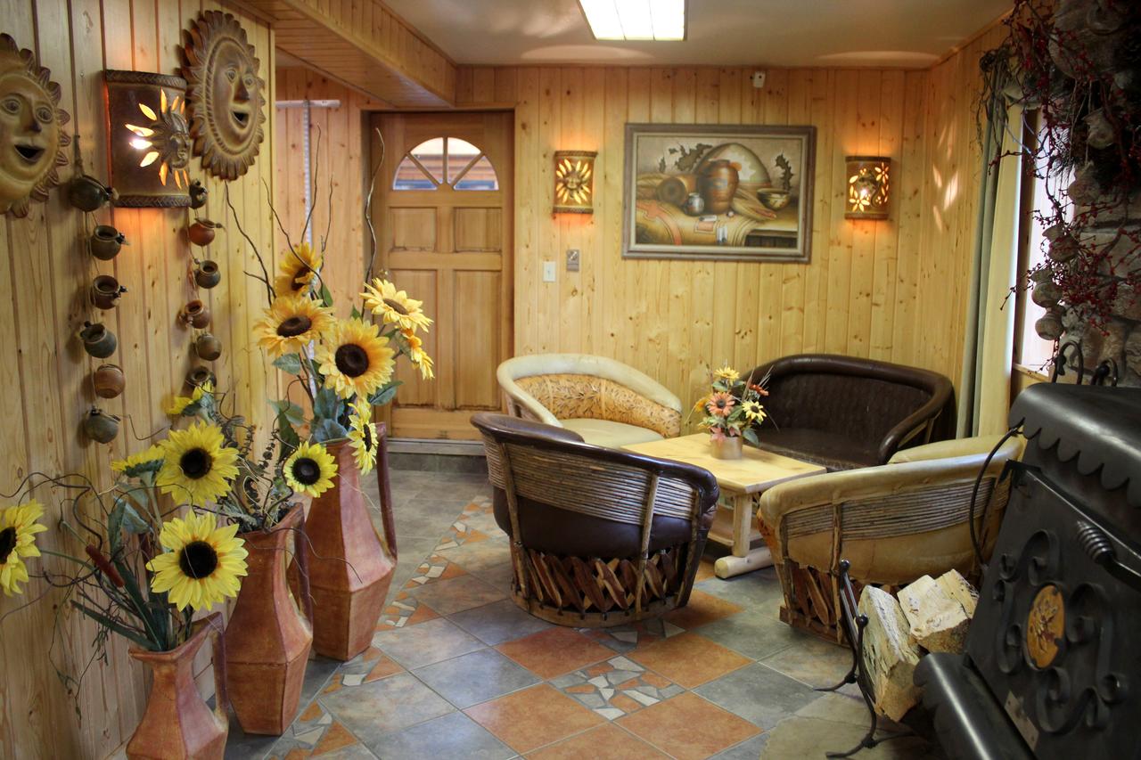 Spirit Lake Lodge & Snowmobile Rentals - thumb 22