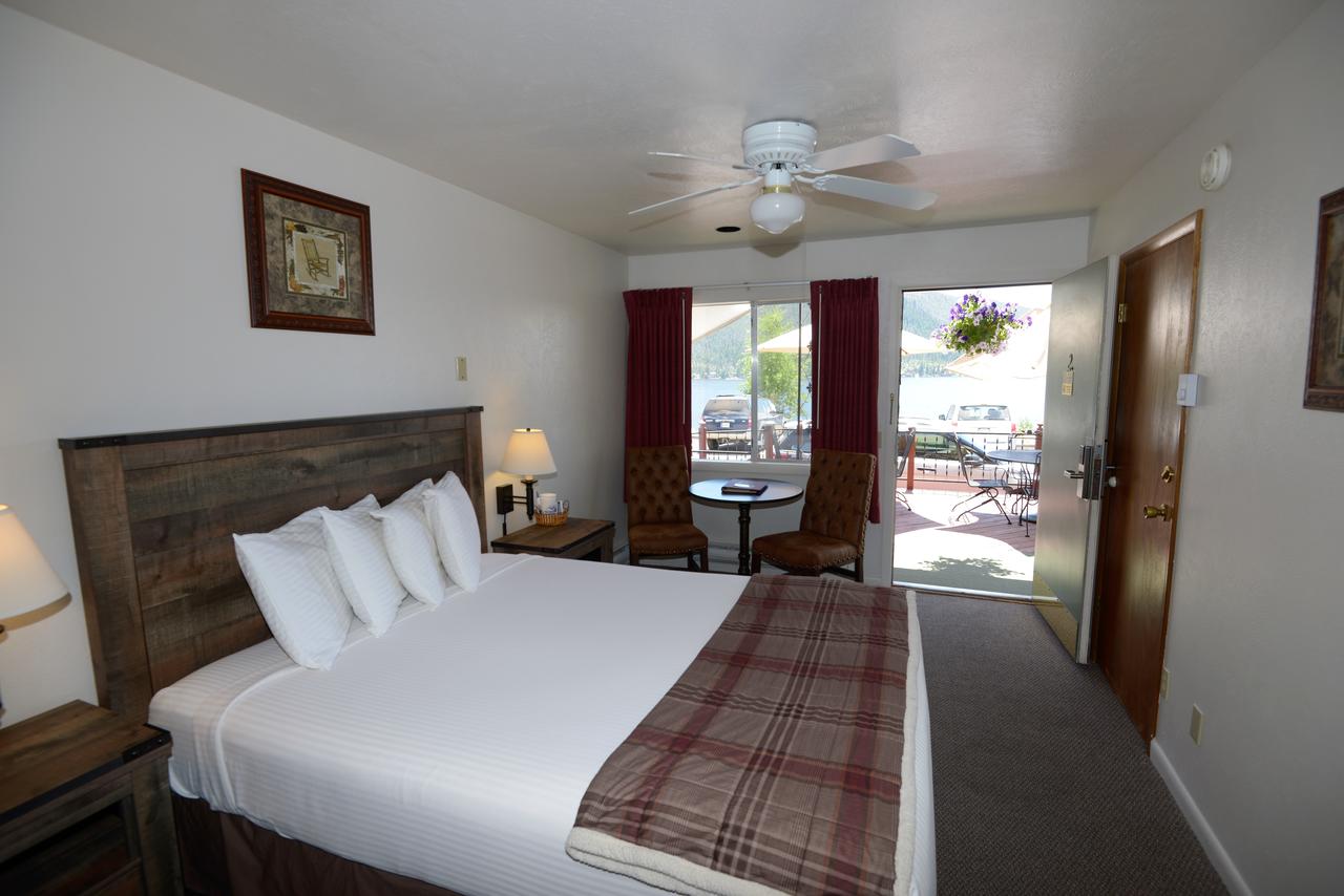 Western Riviera Lakeside Lodging - thumb 28