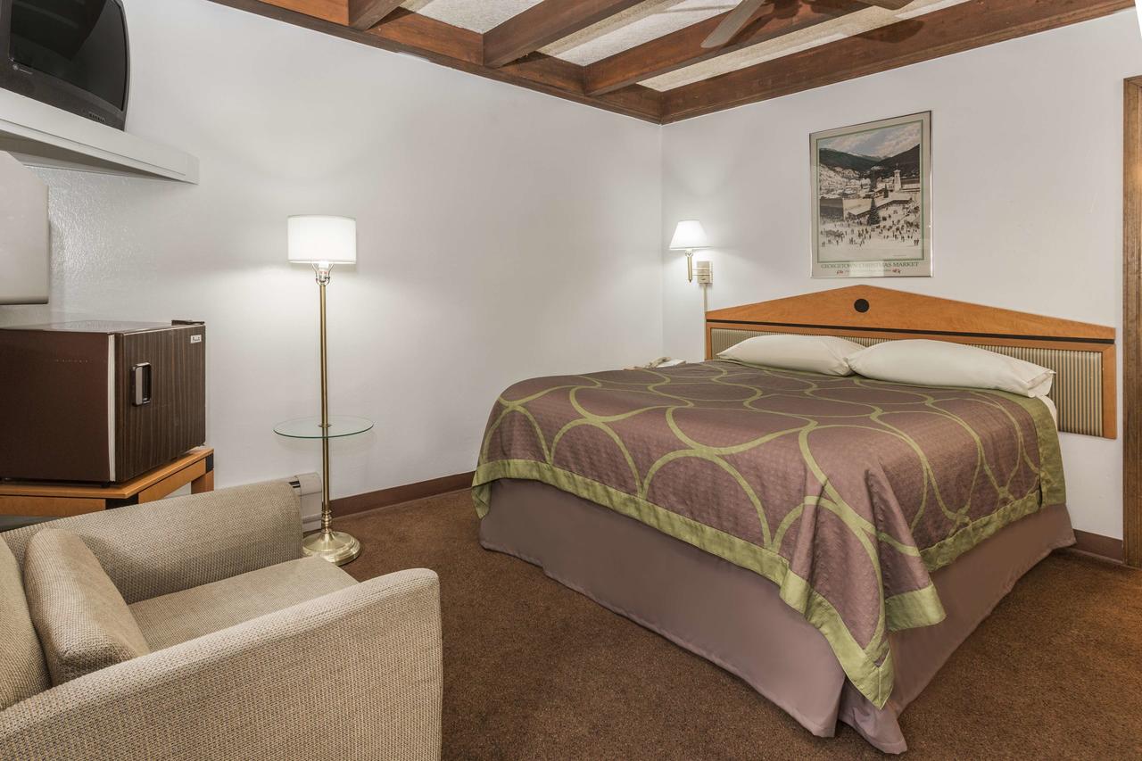 Americas Best Value Inn Georgetown - thumb 22
