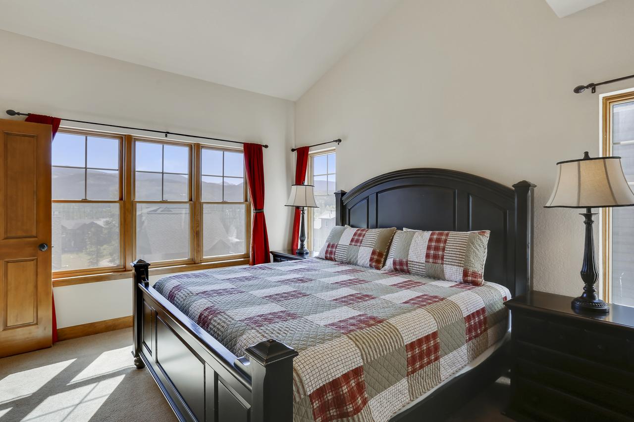 Downtown WP Luxury Cabin Near Resort - Free Activities Daily And Shuttle - thumb 8