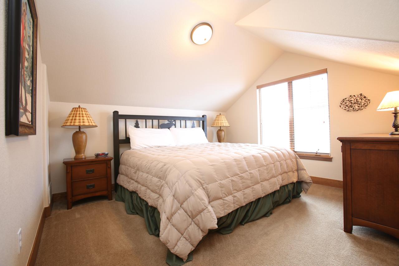 Downtown WP Luxury Cabin Near Resort - Free Activities Daily And Shuttle - thumb 31