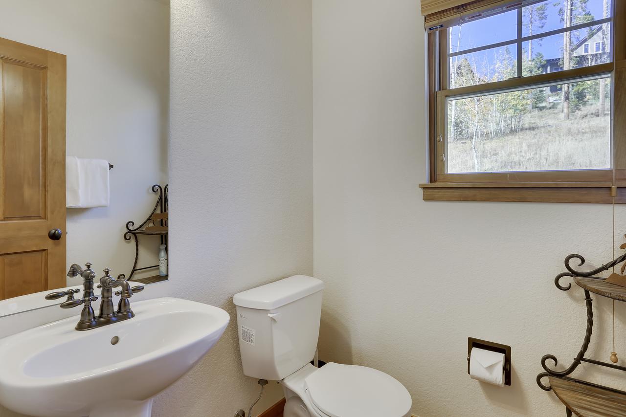 Downtown WP Luxury Cabin Near Resort - Free Activities Daily And Shuttle - thumb 15