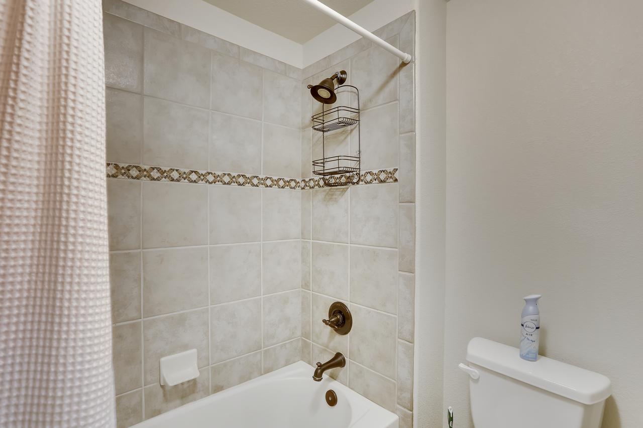 Downtown WP Luxury Cabin Near Resort - Free Activities Daily And Shuttle - thumb 26