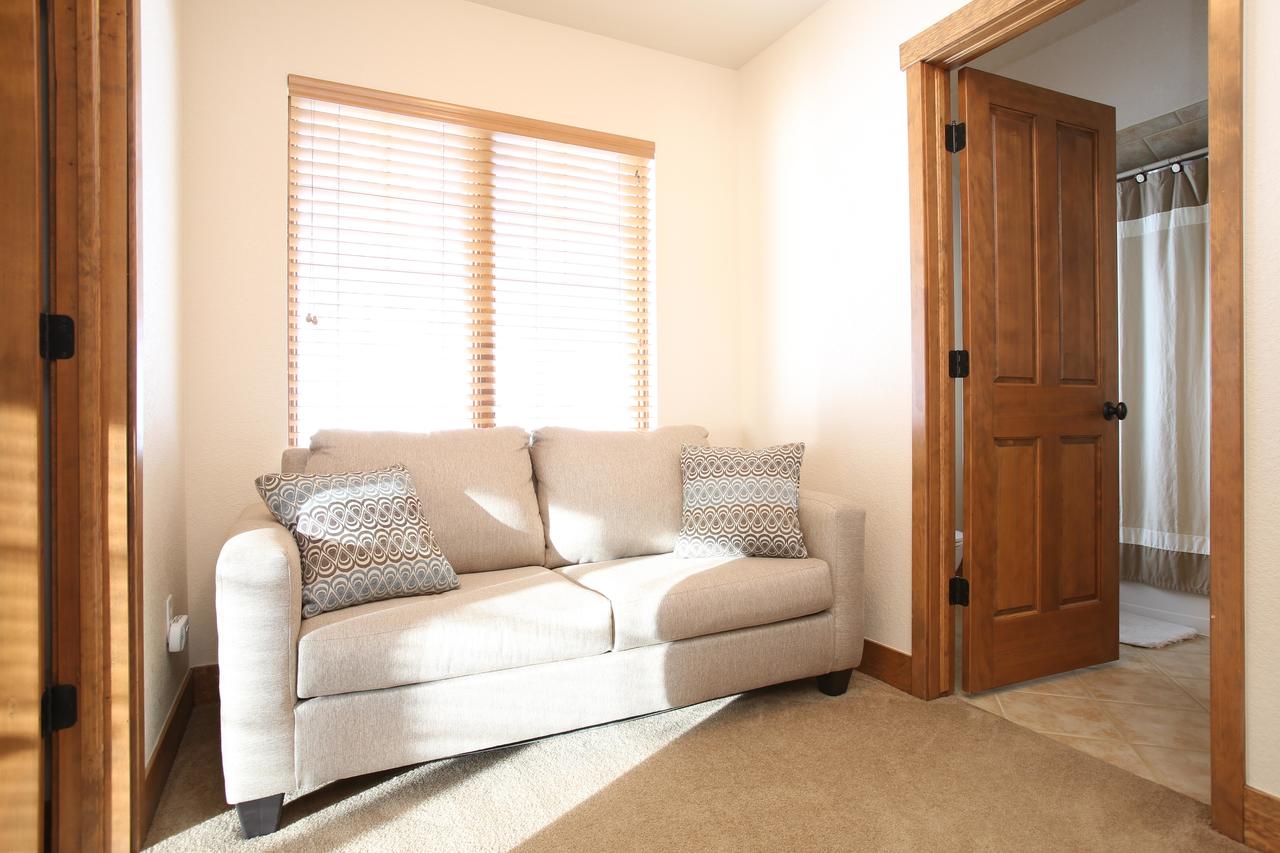 Downtown WP Luxury Cabin Near Resort - Free Activities Daily And Shuttle - thumb 29