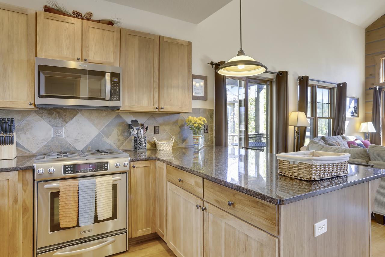 Downtown WP Luxury Cabin Near Resort - Free Activities Daily And Shuttle - thumb 13