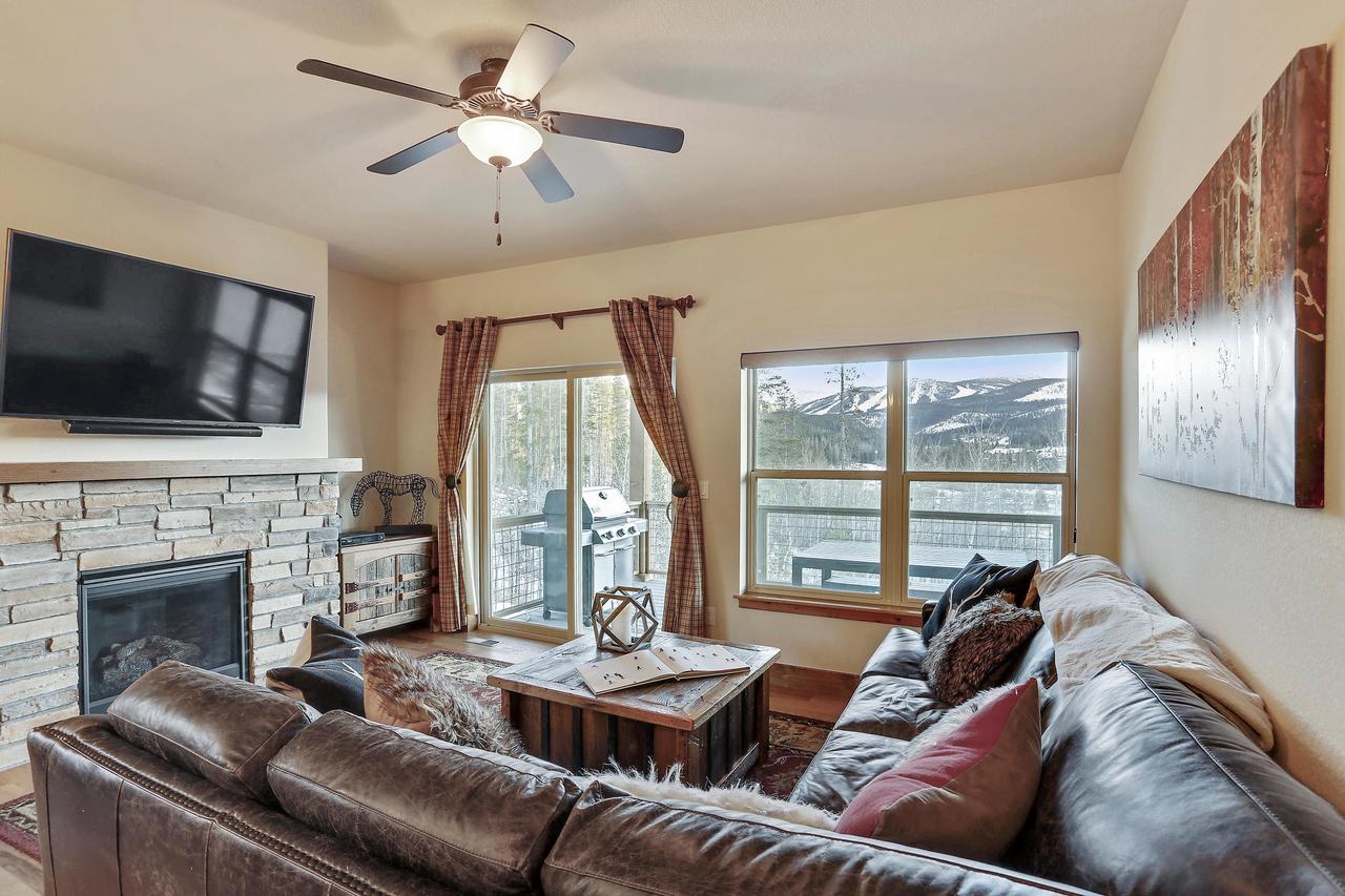 Downtown WP Luxury Chalet #106 Near Resort - Free Activities Daily And Shuttle - thumb 4