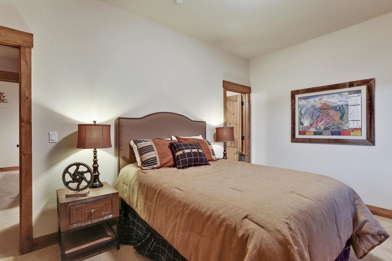 Downtown WP Luxury Chalet #106 Near Resort - Free Activities Daily And Shuttle - thumb 15