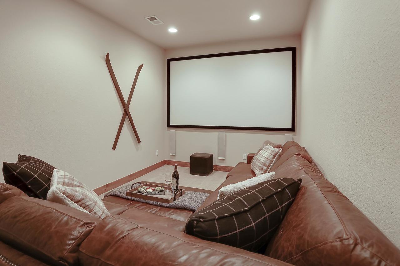 Downtown WP Luxury Chalet #106 Near Resort - Free Activities Daily And Shuttle - thumb 7