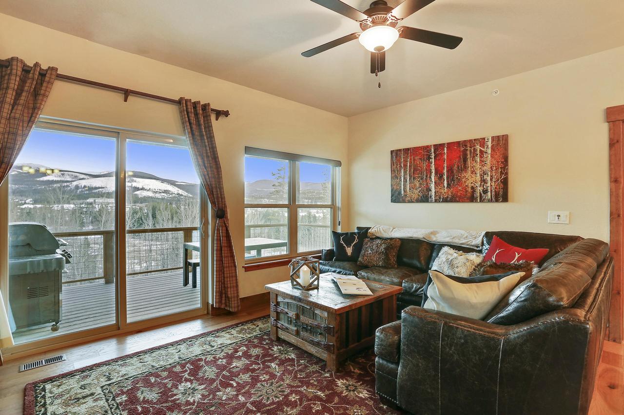 Downtown WP Luxury Chalet #106 Near Resort - Free Activities Daily And Shuttle - thumb 2
