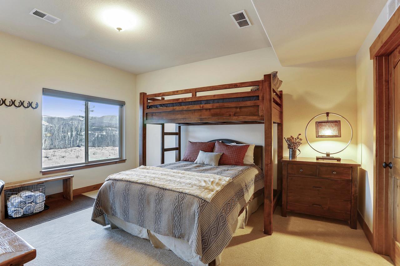 Downtown WP Luxury Chalet #106 Near Resort - Free Activities Daily And Shuttle - thumb 39