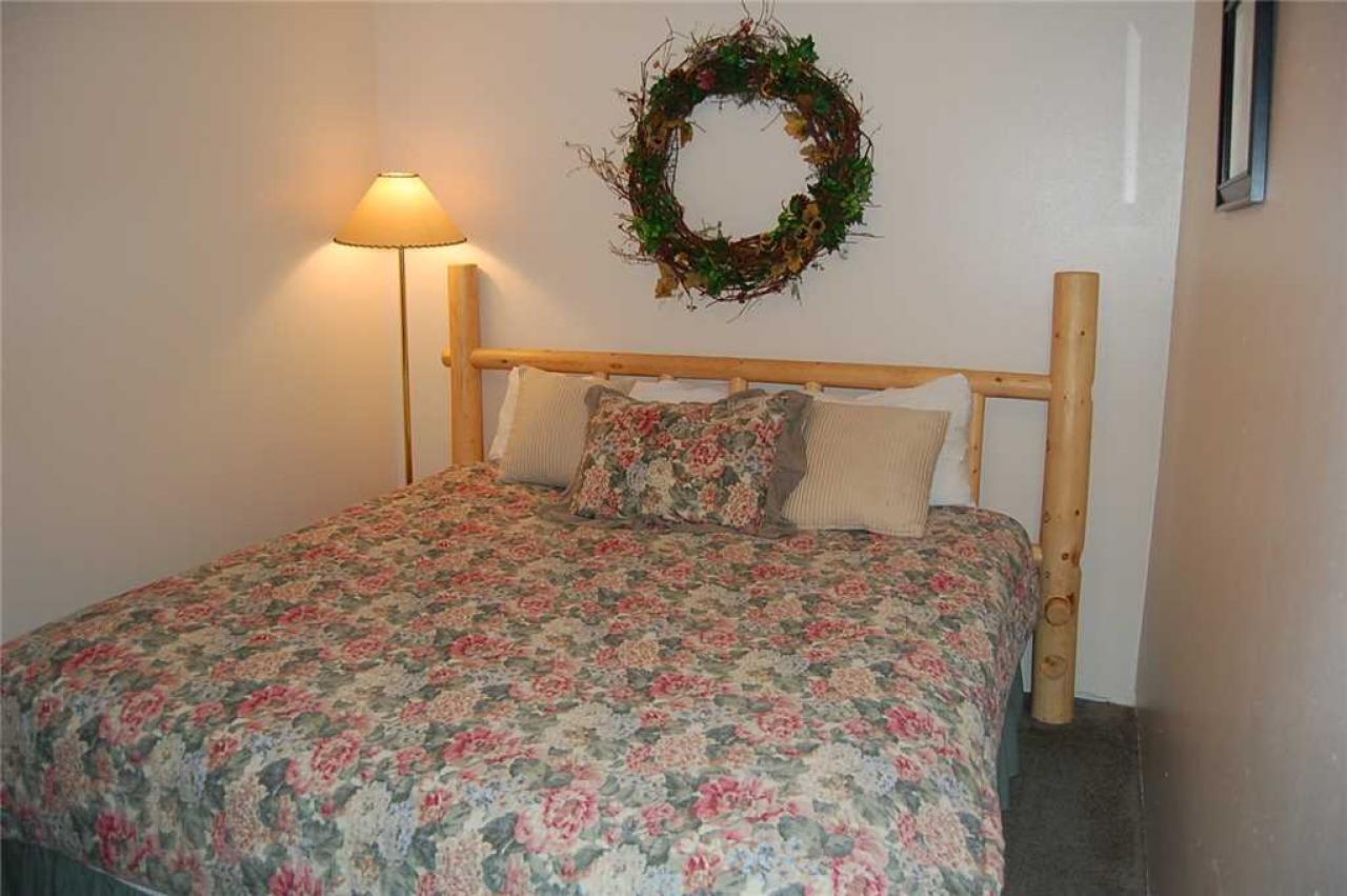 Hi Country Haus Unit 315 - thumb 4