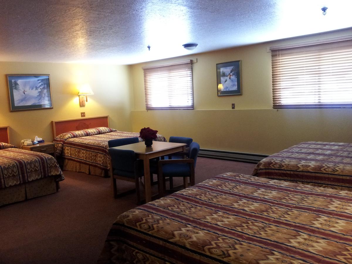 New Summit Inn - thumb 4