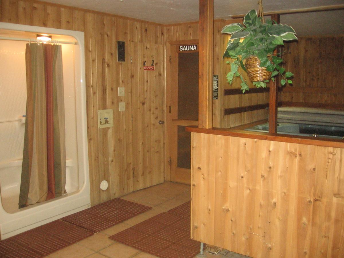 New Summit Inn - thumb 19