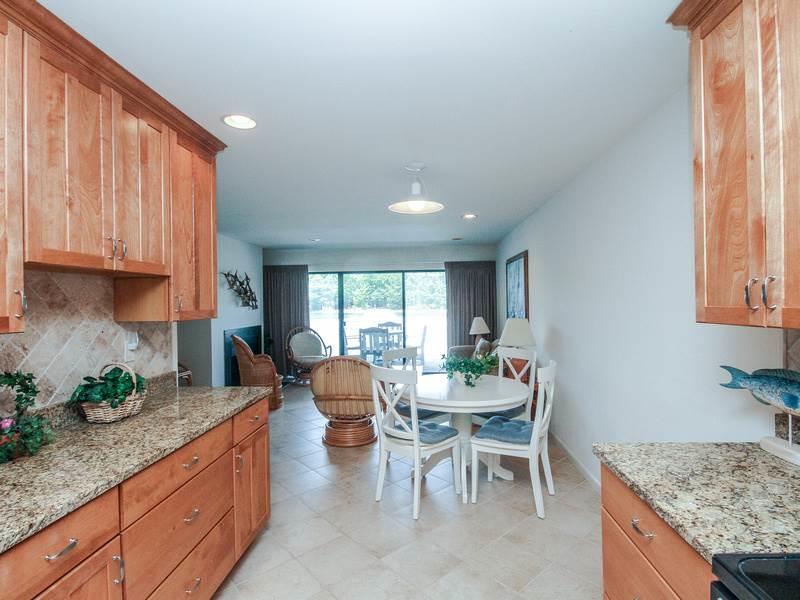 1004D Brighton View Condo - thumb 18