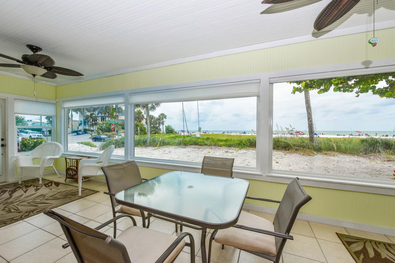 A House On Siesta Beach By Beachside Management - thumb 8