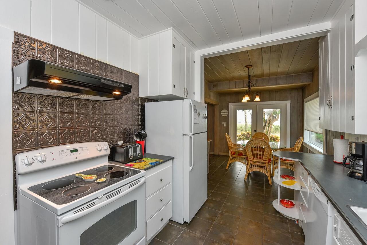 A House On Siesta Beach By Beachside Management - thumb 25