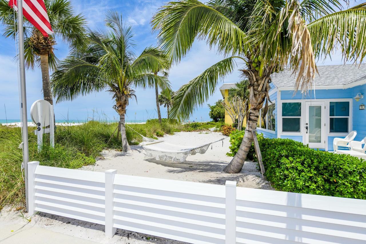 A House On Siesta Beach By Beachside Management - thumb 3