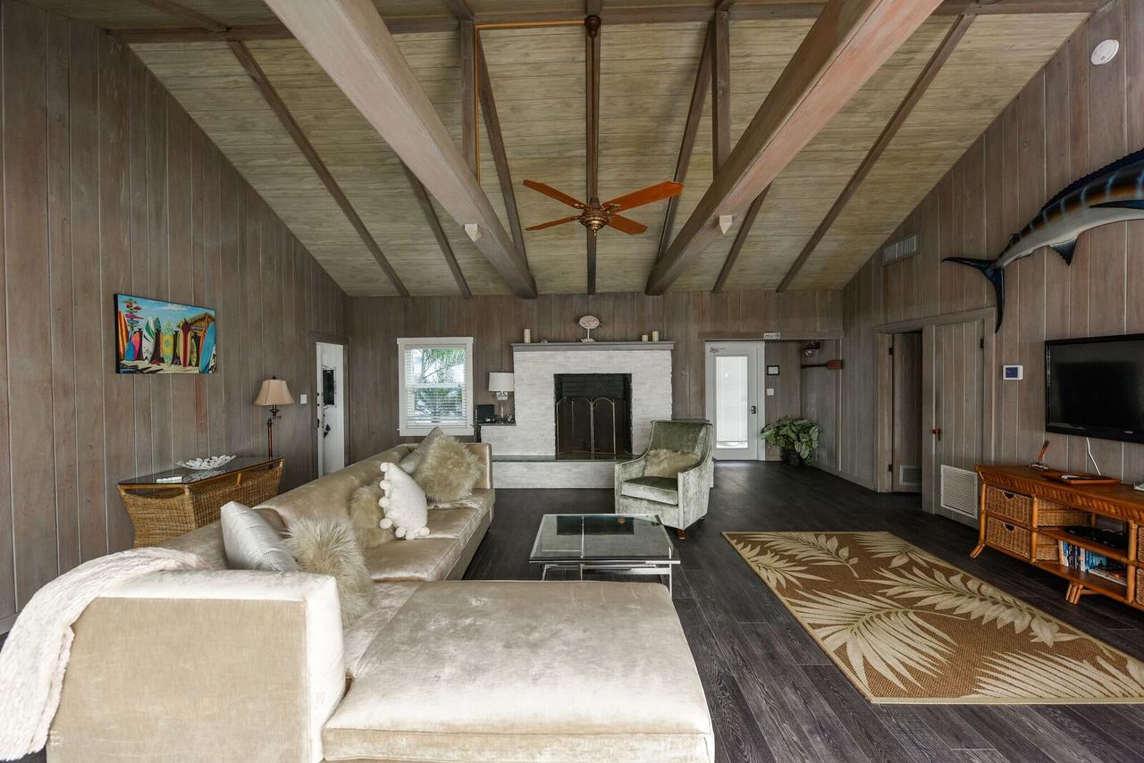 A House On Siesta Beach By Beachside Management - thumb 22