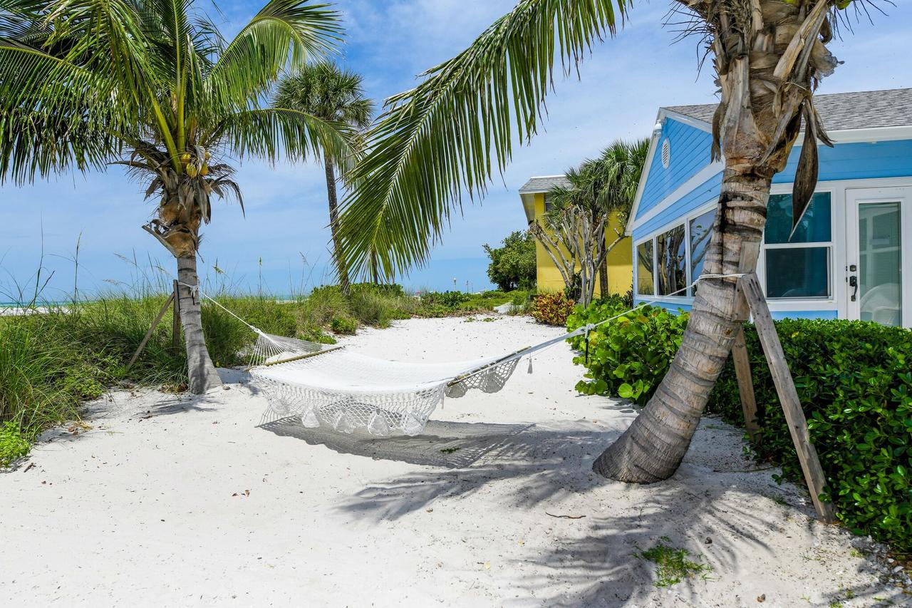 A House On Siesta Beach By Beachside Management - thumb 28