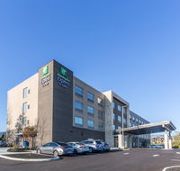Holiday Inn Express  Stes Florence-Arpt - Accommodation Seattle