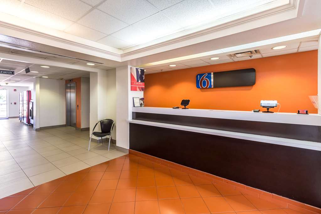 Motel 6 Harlingen - thumb 6