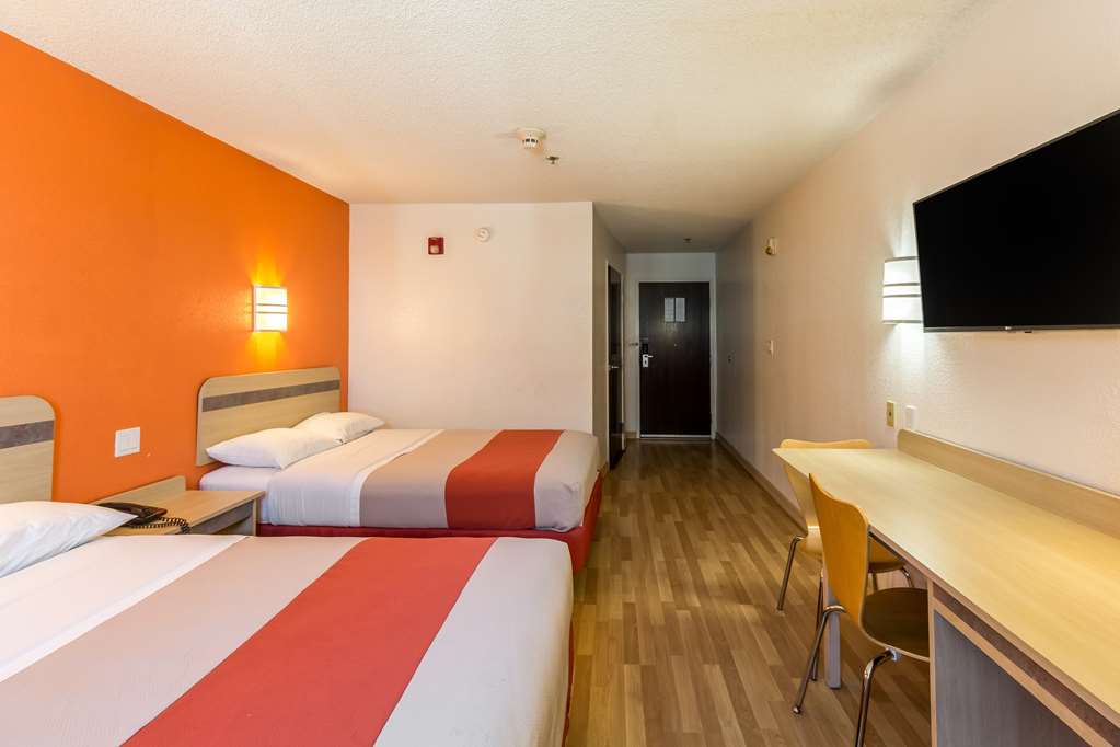 Motel 6 Harlingen - thumb 7