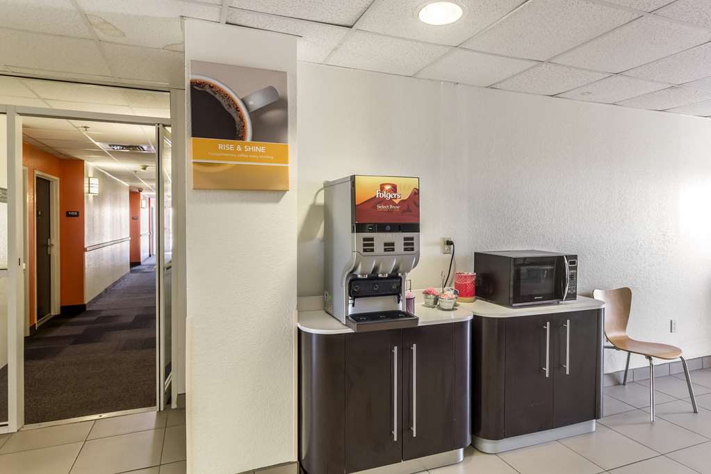 Motel 6 Harlingen - thumb 14