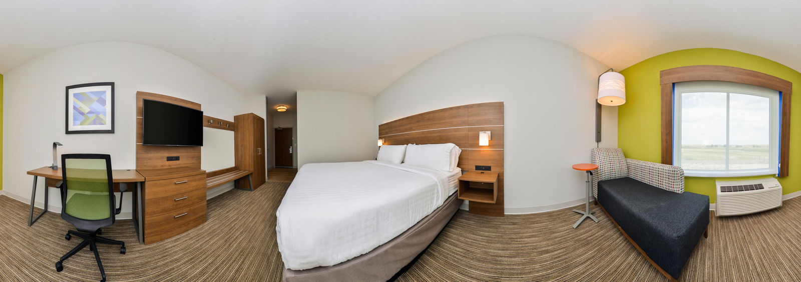 Holiday Inn Express & Suites Chadron - thumb 3