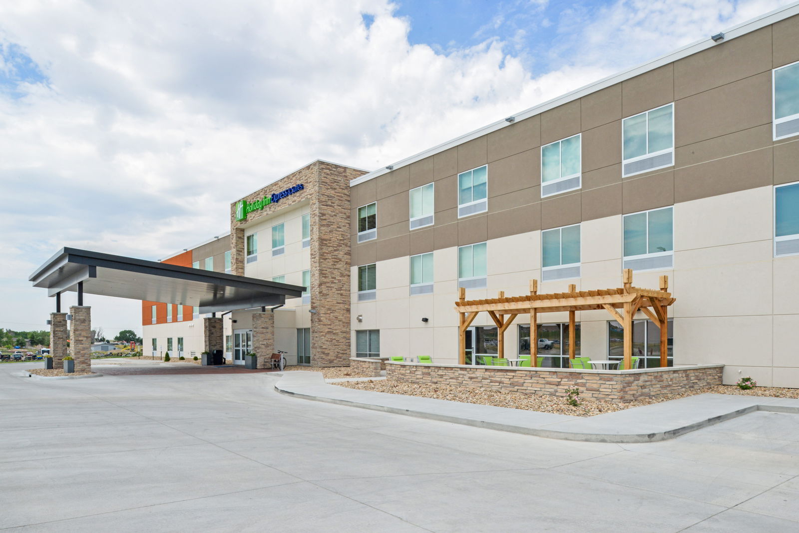 Holiday Inn Express & Suites Chadron - thumb 9