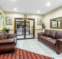 Super 8 Osage - Accommodation Seattle