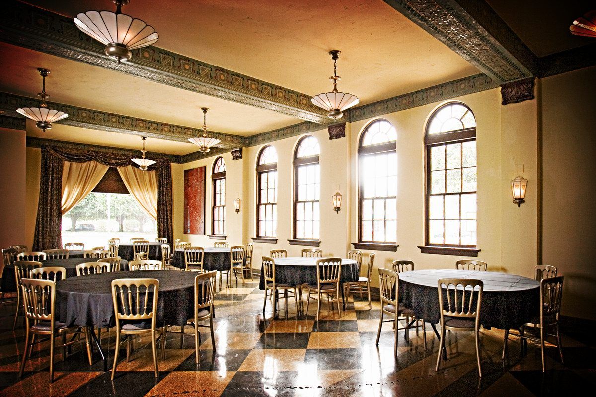 1929 Hotel Seville - thumb 1