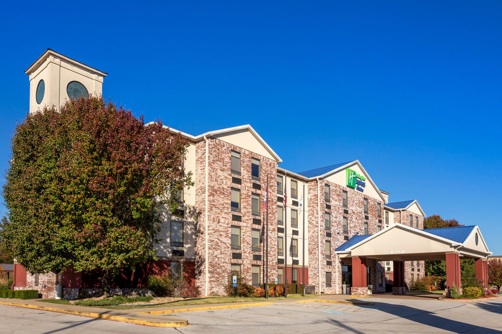 Holiday Inn Express & Suites Harrison - thumb 2