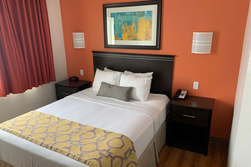 Baymont By Wyndham Gillette - thumb 8