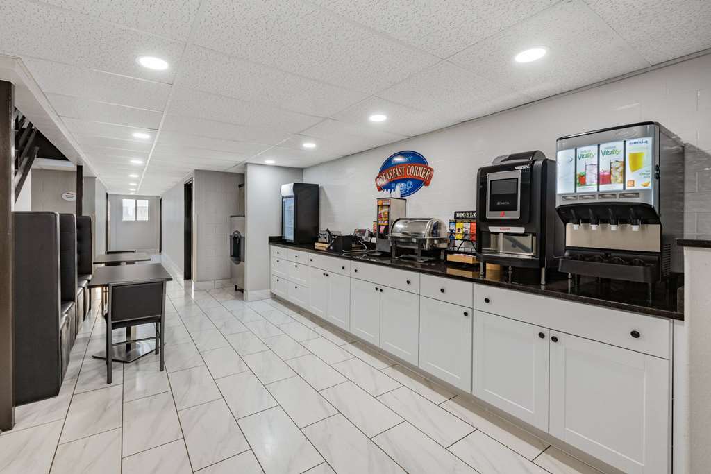 Baymont By Wyndham Gillette - thumb 16